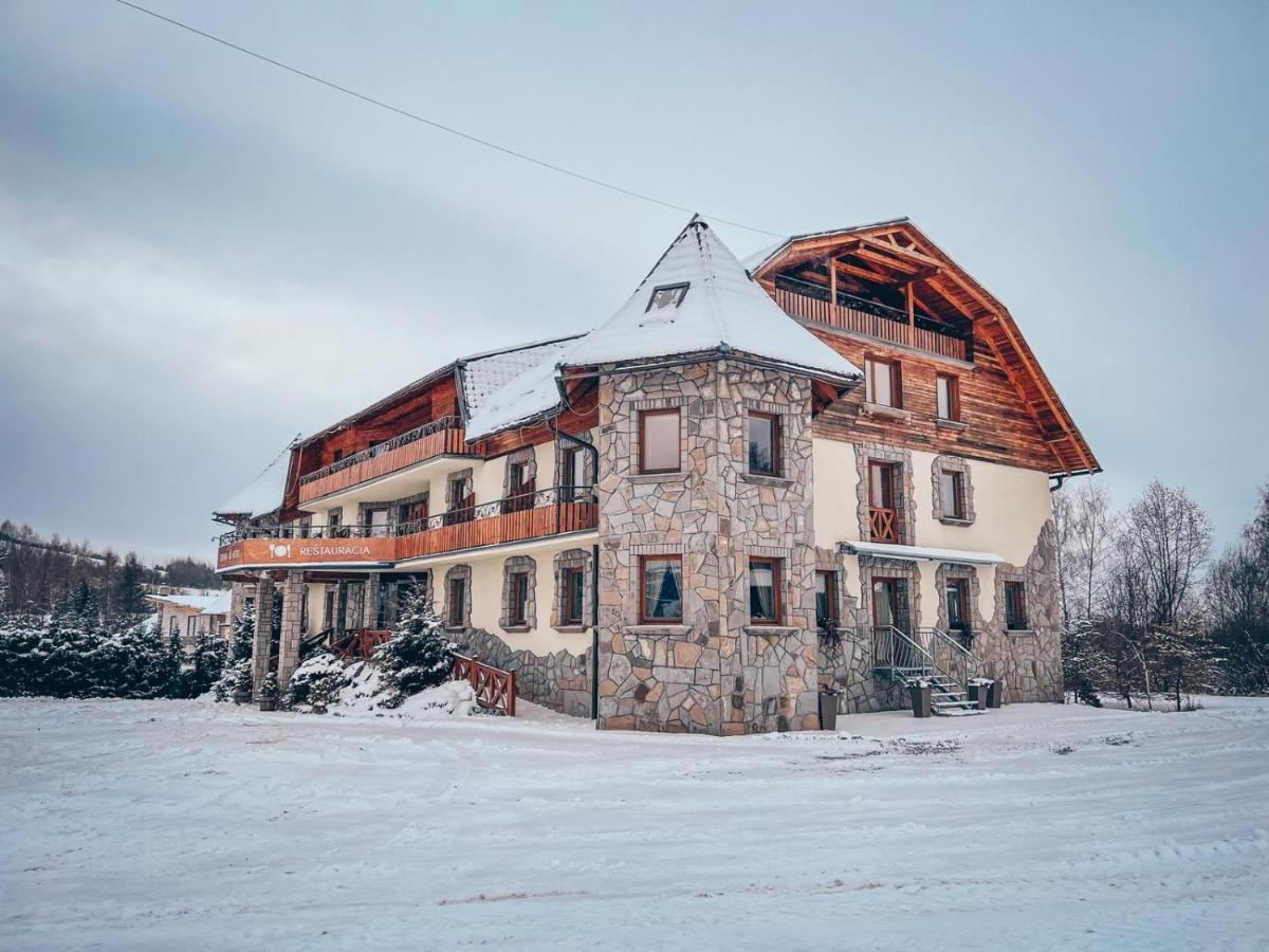 Orava Hotel Vitanova Luaran gambar