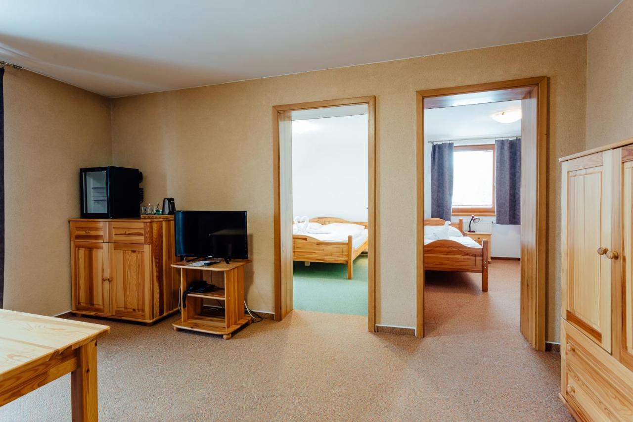 Orava Hotel Vitanova Luaran gambar