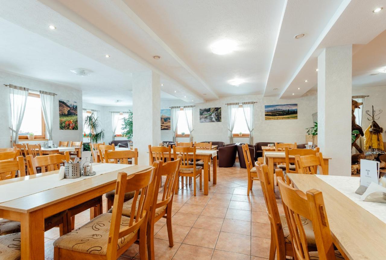 Orava Hotel Vitanova Luaran gambar
