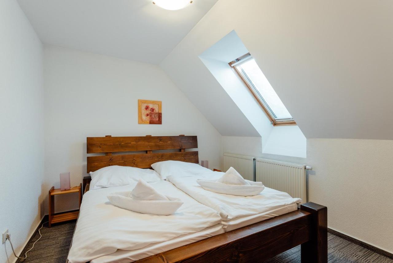 Orava Hotel Vitanova Luaran gambar