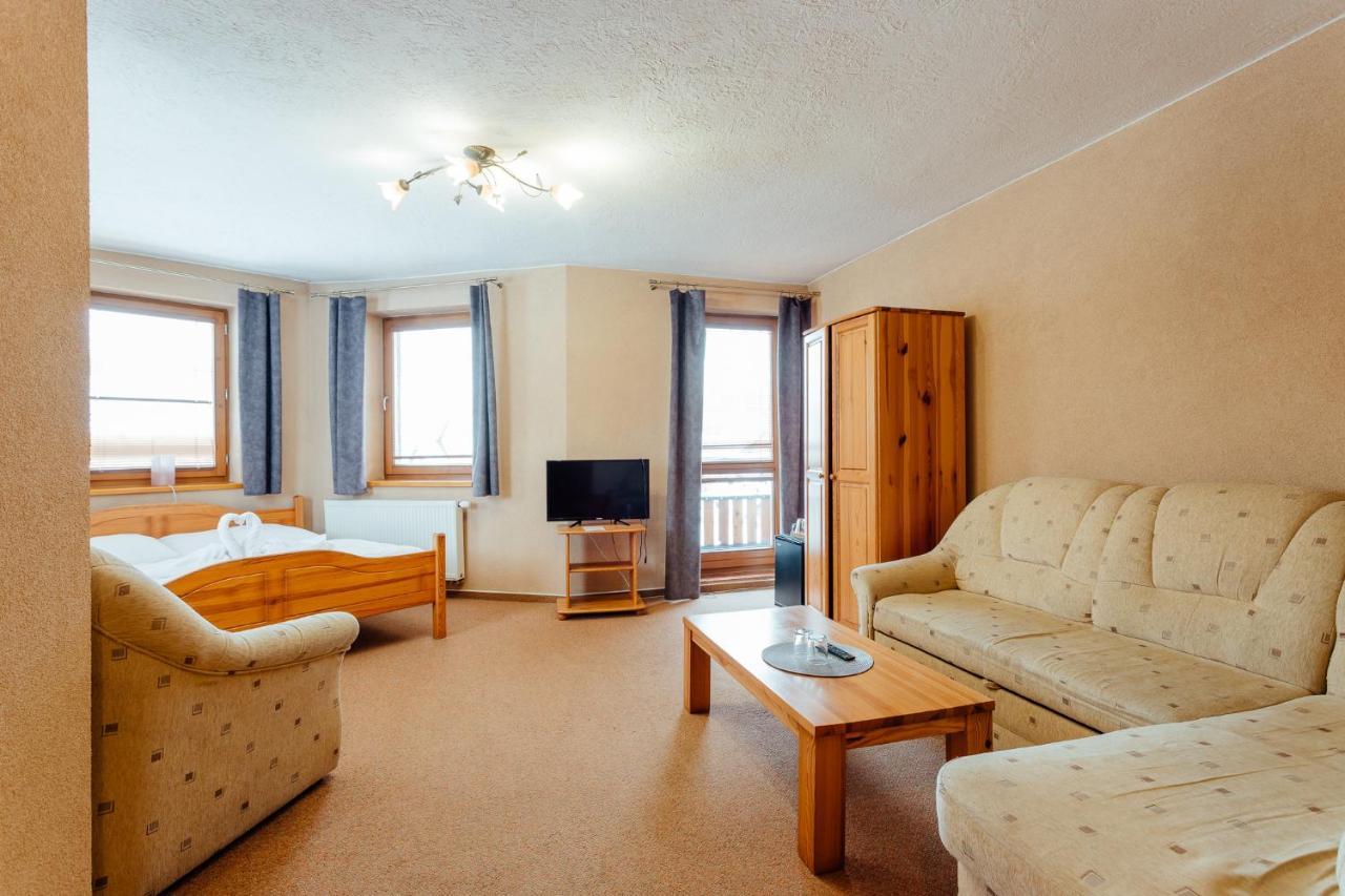 Orava Hotel Vitanova Luaran gambar